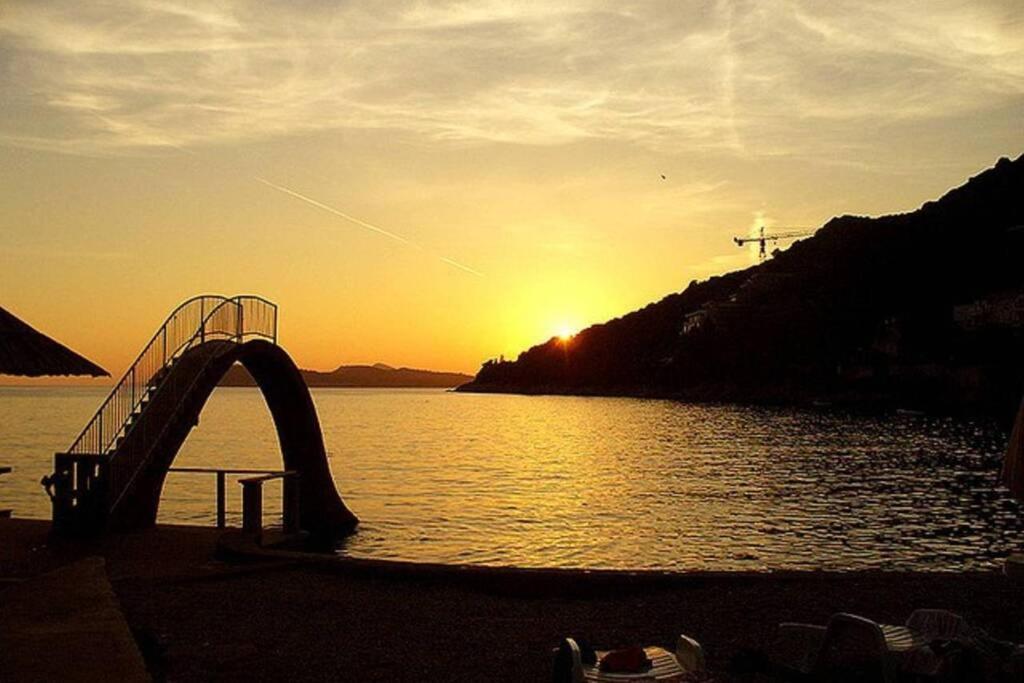 Apartamento Flora Three Bedroom Near Dubrovnik